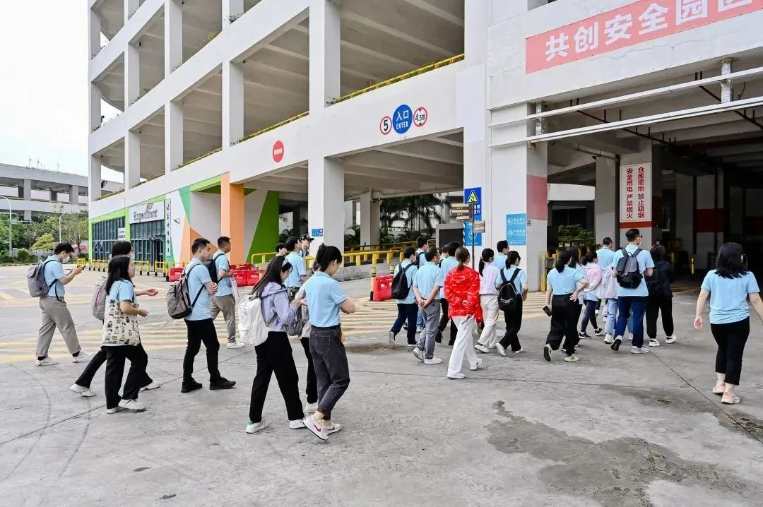 645dd15579ed7.png 645dd15579ed7.png